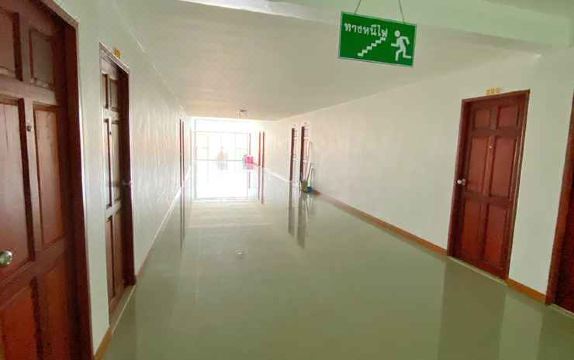 3. 타나트난 팰리스..