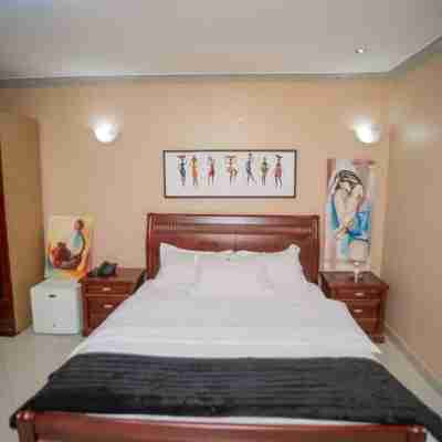 Charming Retreat in Lubumbashi Rooms