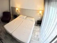 Hotel B and B Suites Hôtels à : Benidorm