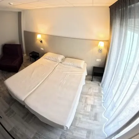 Hotel B and B Suites