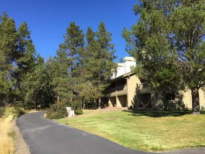 The Pines at Sunriver Hotels in Sunriver