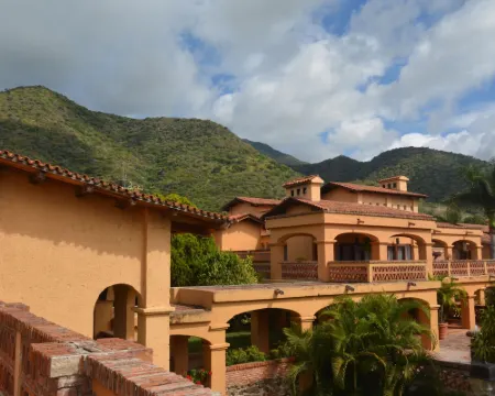 Hotel Danza del Sol Hoteles en Ajijic