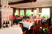Zum Weissen Lamm Hotels in Neunkirchen