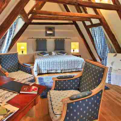 Hôtel de La Ferme LAMY : Havre de Paix 3 étoiles avec Piscine Rooms