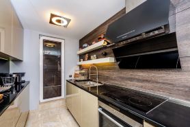 Sofia Luxury 3-Bed Penthouse Apartment Sleeps 6