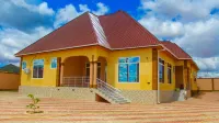 Sajaca Lodge Hotels near Gombe Stream National Park