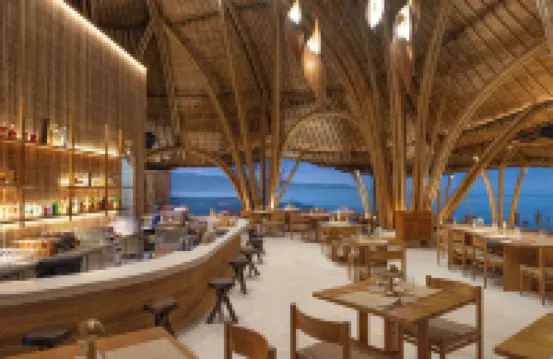 ARNA Suites and Ocean Lounge