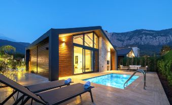 Rota Kilidonia Karaöz Suites&Villas