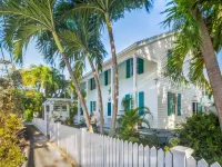 Kona Kai Oasis Hotels in Key West