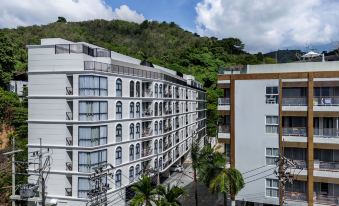 Palmetto Condominium