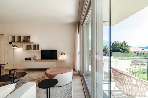 Casa Sofia - by Myhomeincomo - Pools