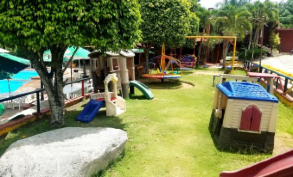 Jarabacoa River Club & Resort