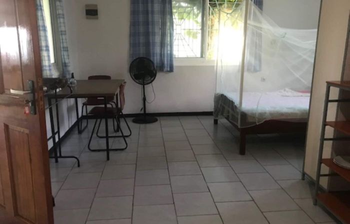 Unu Pikin Guesthouse