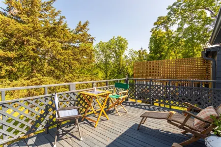 The Hideout Catskills Cottage Отели в г. Розндейл