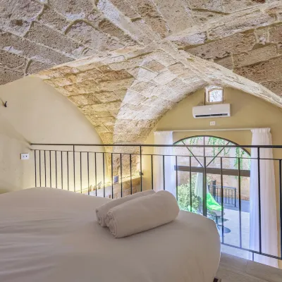 Casa Batroun Lofts Hotels near المدرج الروماني - بترون