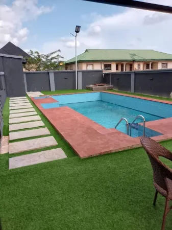 VinRues Apartment and Suites