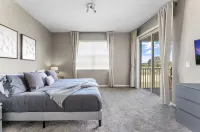 3BR up to 8 People at Champions Gate