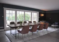 Meinsbur Boutique Hotel Hotels in Harburg