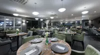 Comfort Suites Flamboyant Goiânia - فطور