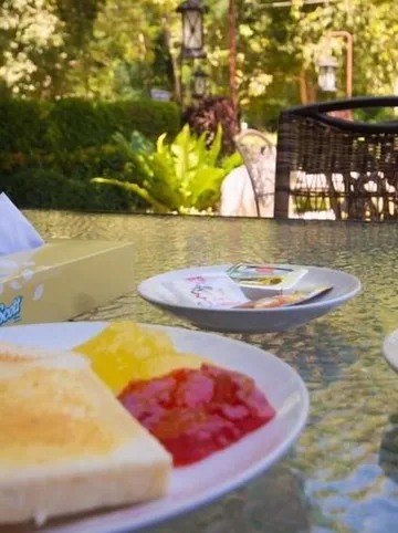 รูปภาพของจุลดิศเขาใหญ่ เจทู