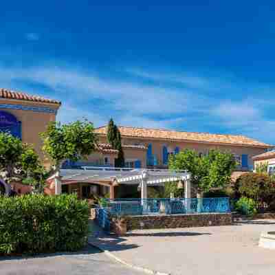Les Flots Bleus Hotel Exterior