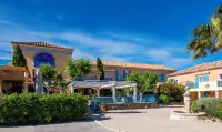 Hotel les Flots Bleus - Parkering