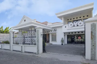 Super OYO Collection O 1061 Aliya Homestay Hoteles en Umbulharjo