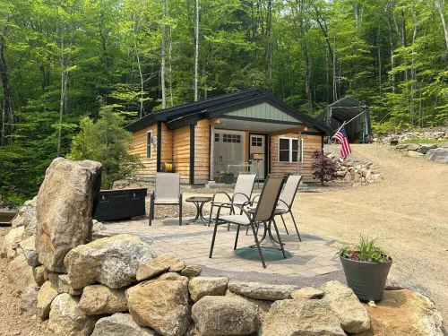 Forest Edge Homestead Charming 2 bdr. Bungalow in heart of MT Washington Valley