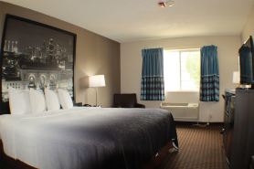 Super 8 by Wyndham Gardner