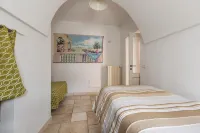 2402 Trullo Ventura by Perle di Puglia