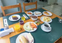 Hotel Nacional Inn Guarujá - servizio colazione