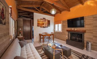 Garden House by Estia