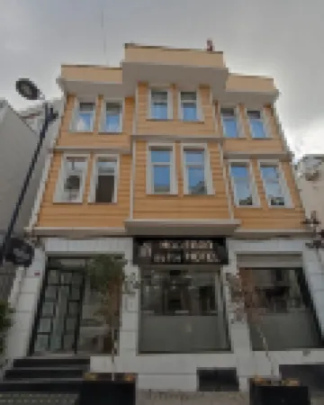 Hodegon Suite Hotel Hoteles cerca de Cisterna Basílica