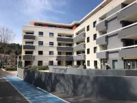 勒卡內特一號公寓 午時海灘（Midi Beach）附近的飯店