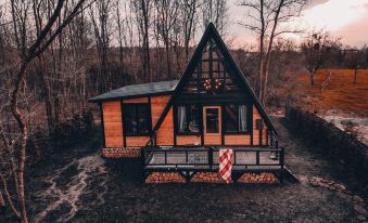Pentalow Cabin