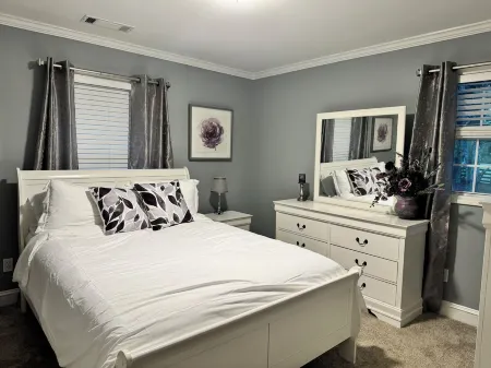 Peaceful Modern Country Home with all amenities