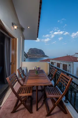 Cyrenia Guesthouse - 3-Star