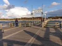 Separate vacation apartment close to the sea (800m) in Wustrow, quiet central location, WLAN Hotels in Wustrow