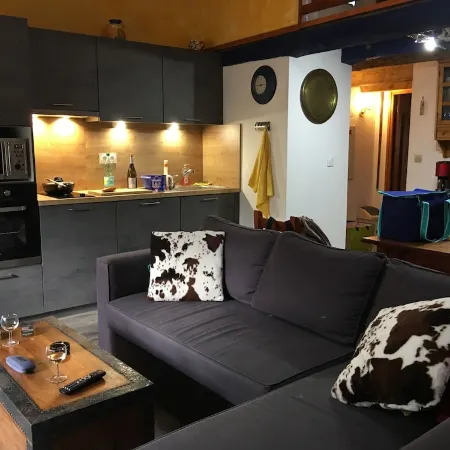 Bright Through-Apartment for 5 People