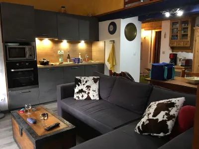 Bright through-apartment for 6 people ケヨル峠周辺のホテル