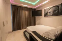 VISITORS ALLOWED.  Super Modern 3BR Futuristic Illuminato Apt