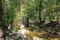 Discount from 11/05-12/19, Excellent Skiing, Walking Distance from the Condo