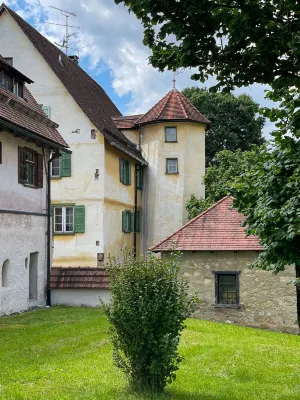 Vacation apartment Ava- Heiligkreuztal for 2-6 persons Hotels in Altheim