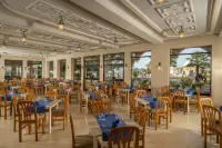 فندق وسبا شاطئ حلية Hotels near منتزه فالاز المنستير