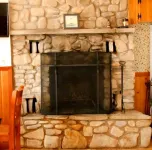 Scenic Lake front cottage! Summer in Door County too good to miss!