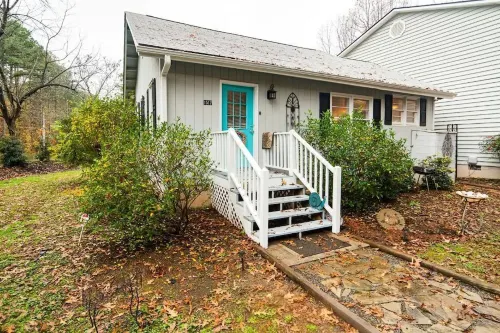 Jo Mac Cottage- Quiet Home near UNC Chapel Hill