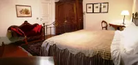 "CASA DEL CANTA" FREE WI-FI, FREE PARKING. Hotel in zona Cascina Pistone formaggio