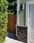 Modern condo near Microsoft for business and leisure travelers