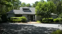 Come This August! Bright & Airy 4Br Contemporary Lnb New Seabury. 1mi to Beach. - Wifi