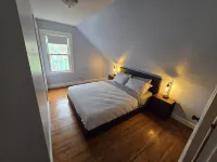 Scenic Shelburne home. Central location close to Shelburne Harbour.